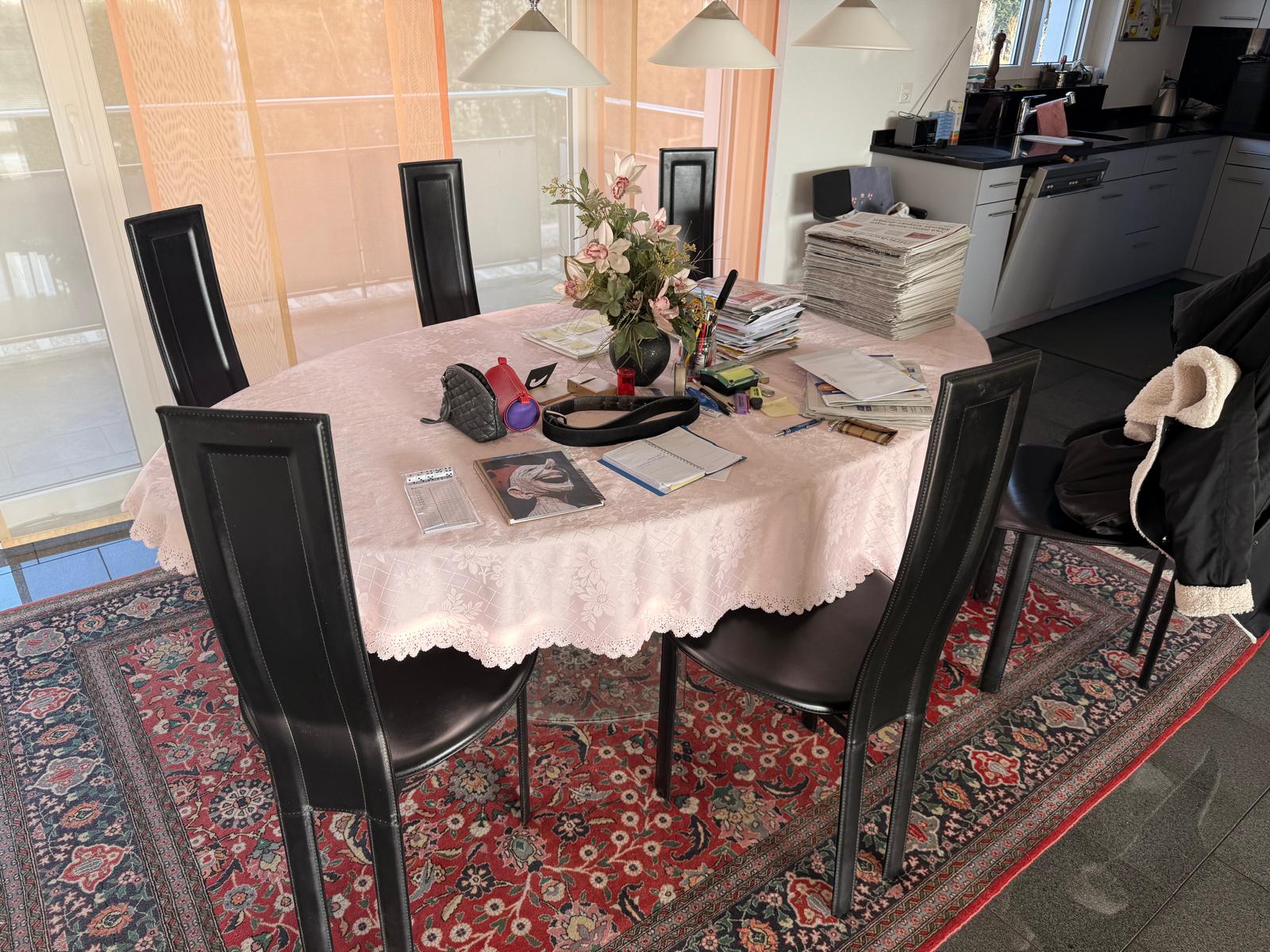 Tische und Stühle entsorgen Zürich